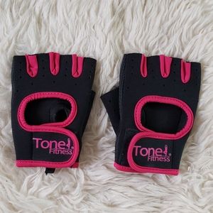 Tone fitness women's training gloves